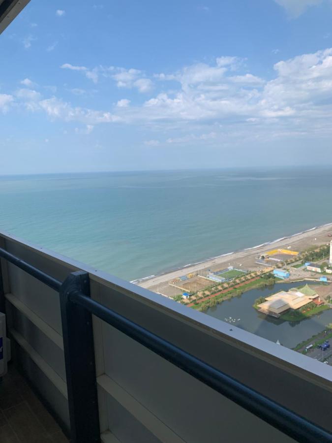 Panorama Aparthotel Orbi Cityバトゥーミ エクステリア 写真