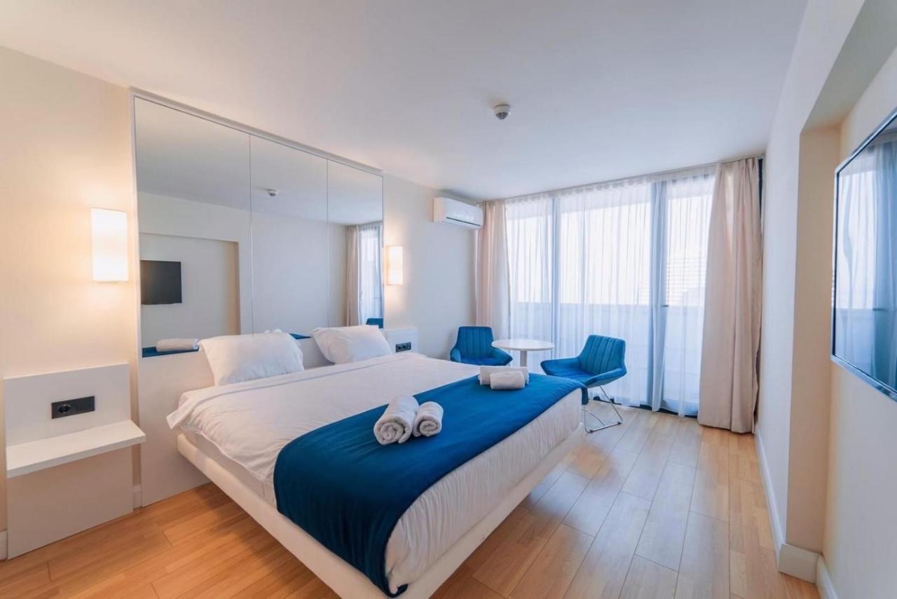Panorama Aparthotel Orbi Cityバトゥーミ エクステリア 写真