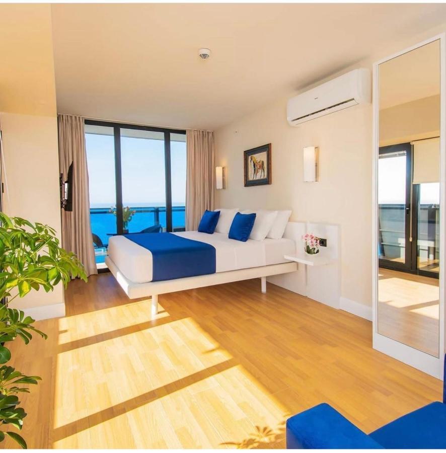 Panorama Aparthotel Orbi Cityバトゥーミ エクステリア 写真