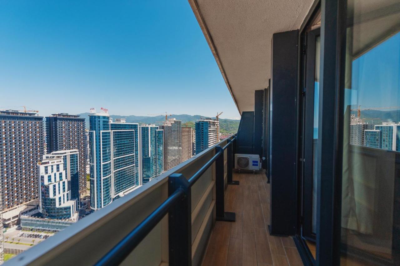Panorama Aparthotel Orbi Cityバトゥーミ エクステリア 写真