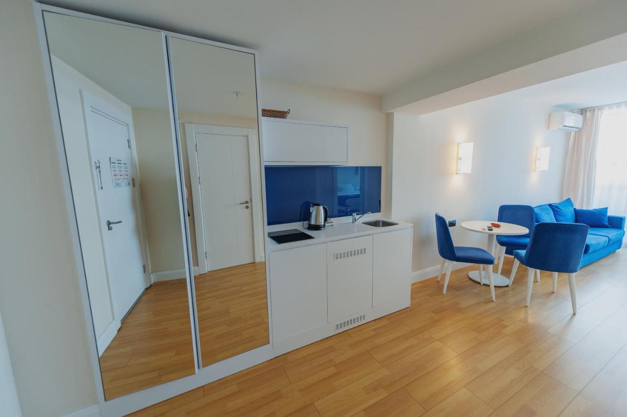 Panorama Aparthotel Orbi Cityバトゥーミ エクステリア 写真